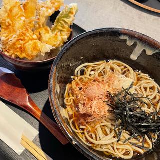 ぶっかけそばとえび天丼（小）セット