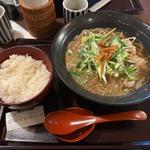 肉そば　ライス付き