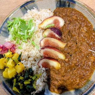 期間限定宮崎県産黒毛和牛とイチジクのスパイスカレー