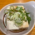 お通し　豆腐