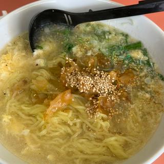 ニラ玉ザーサイラーメン