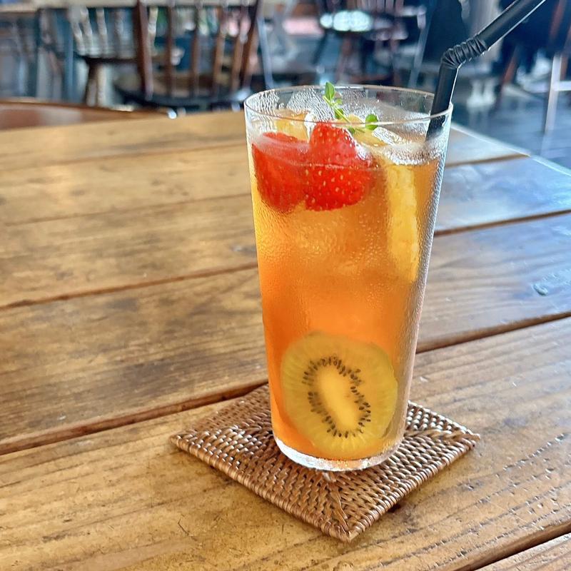 フルーツアイスティー(旧 白鳥家番屋)