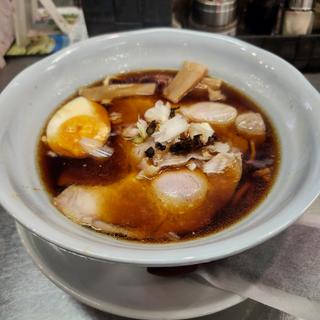 昔ながらの醤油ラーメン(登竜門 )