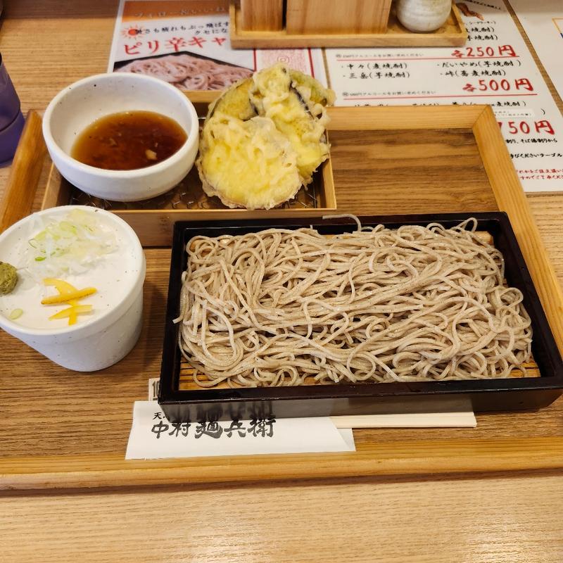 野菜天盛りそば　冷(生そば 中村麺兵衛 沖縄県庁前店)