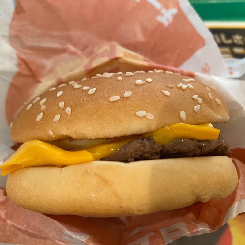 チーズ月見バーガー(マクドナルド 甘木店)