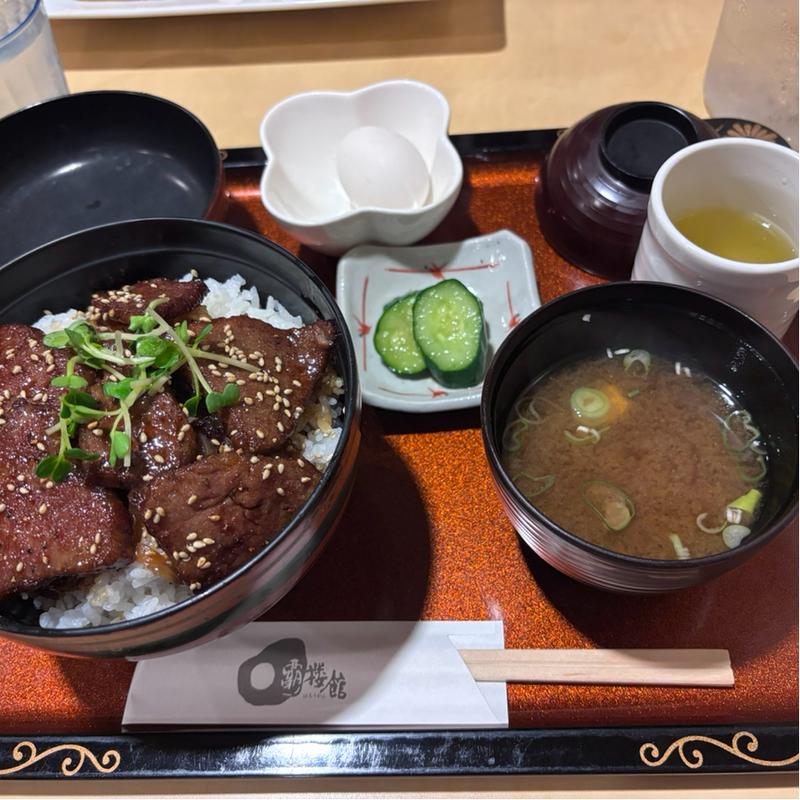 飛騨牛ステーキ丼(覇楼館 （はろうかん）)