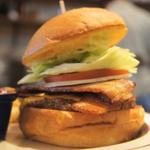 ベーコンチーズバーガー