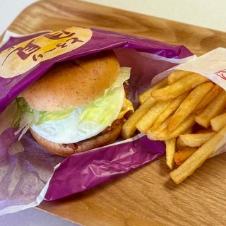とろ〜り月見チーズフィレバーガー(ケンタッキーフライドチキンイトーヨーカドー和光店)