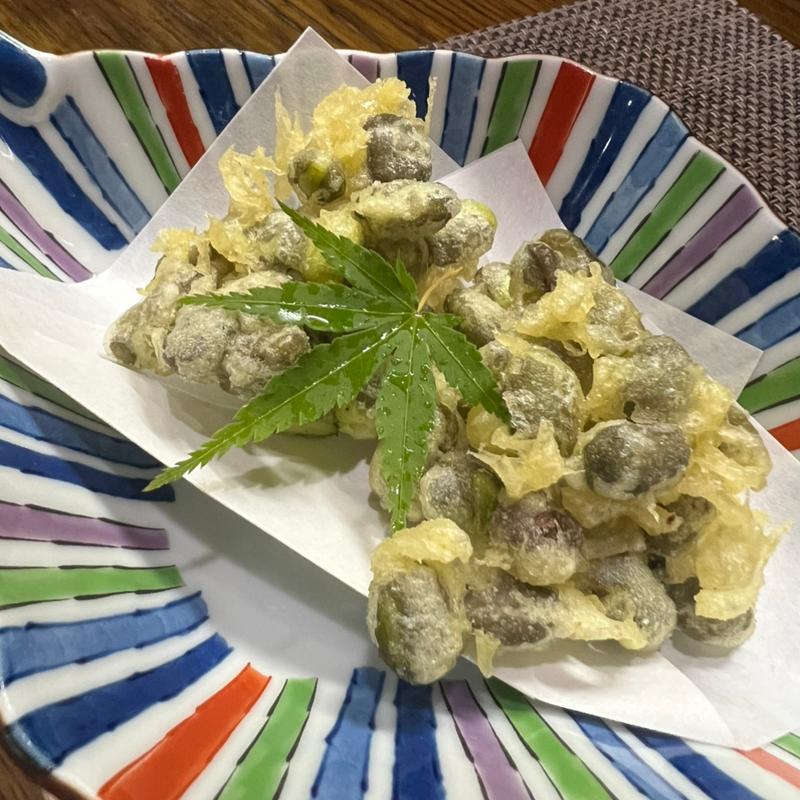 枝豆の天ぷら(よもぎ)