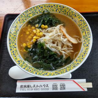 行者にんにくみそラーメン(岩洞湖レストハウス )