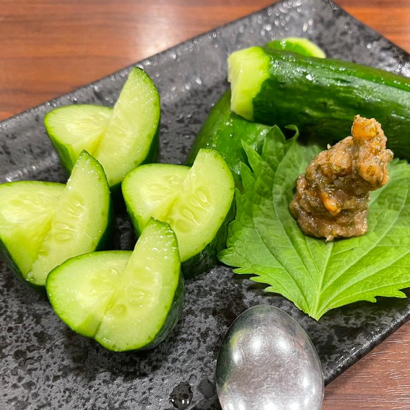 梅しそきゅうり(三好弥鶏料理)