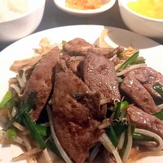 ニラレバ炒め定食(一品房 五反田店)