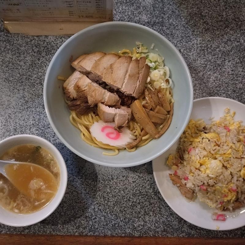 チャーシューあぶら〜麺＋半チャーハン(あぶら〜亭 桜上水 本店)