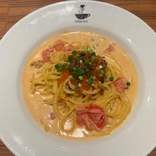ウニとイクラのクリームパスタ
