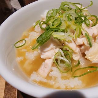 鶏肉とゆずの出汁茶漬け