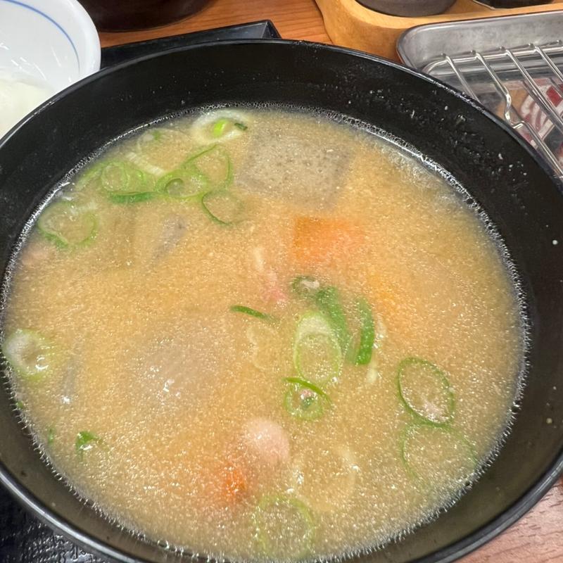 豚汁(かつや 神戸摩耶店)