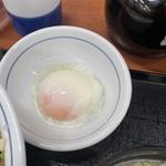 温泉玉子