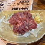 馬刺し