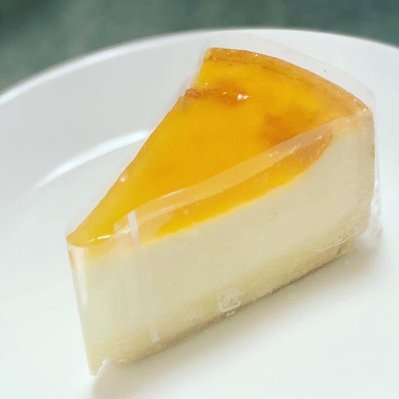 チーズケーキ(デリチュース 箕面本店)