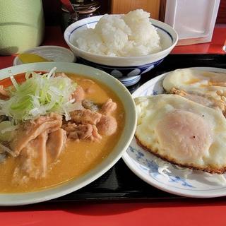 朝定＋もつ煮(単品)(食堂 いしん)