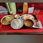 朝定＋もつ煮(単品)(食堂 いしん)