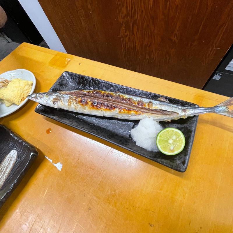 さんま塩焼き(ダイワ食堂 天五店)