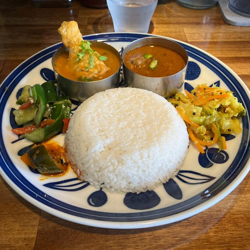 期間限定カレー2種(ハバチャル)