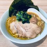 家系豚骨醤油ラーメン