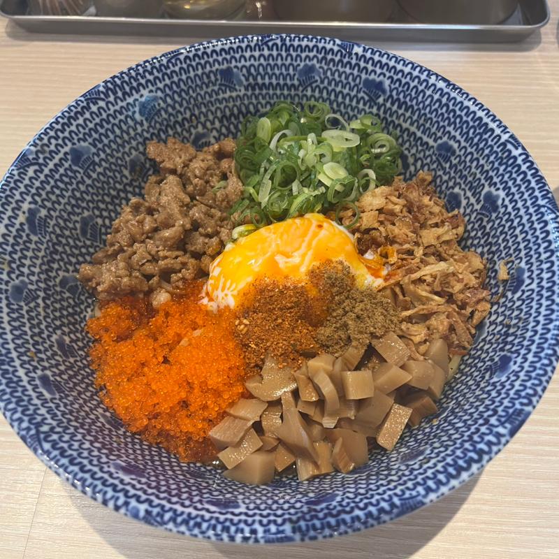 まぜそば(麺・ヒキュウ 御影店)