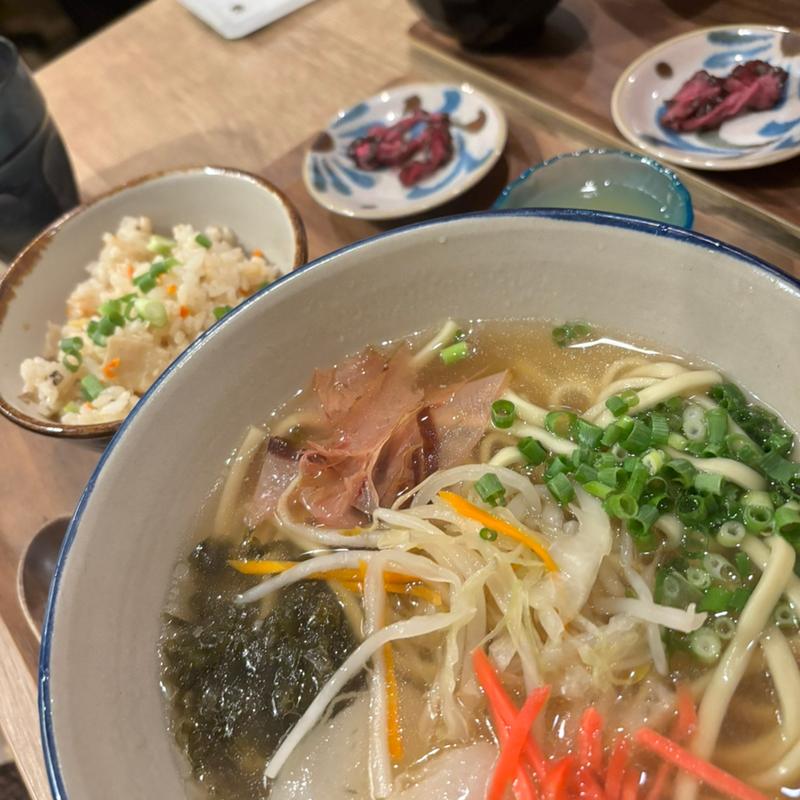 73 OKINAWAそば定食(島人の宝 北7店)