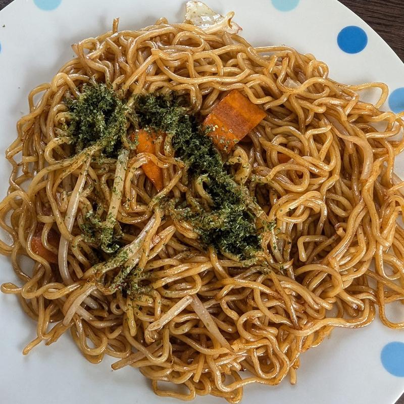 やきそば(民宿 食堂 武蔵)