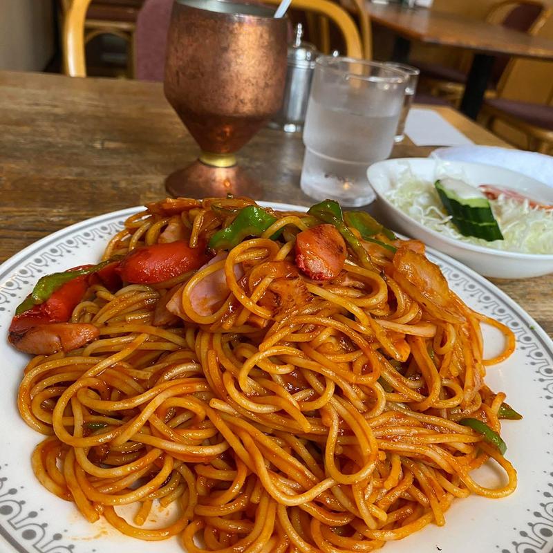 ナポリタン(時代遅れの洋食屋おきな堂)