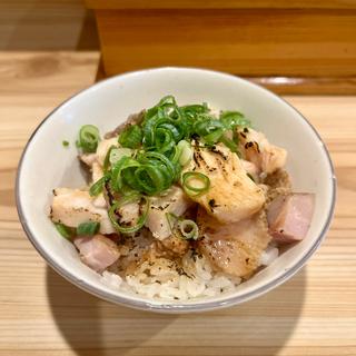 鶏とローストポークのバターご飯
