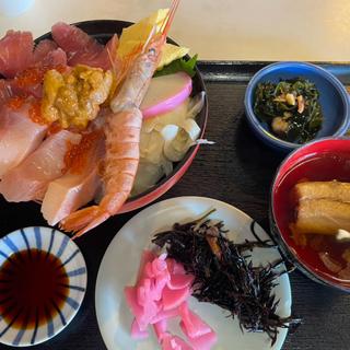 スペシャル丼(土浦魚市場)