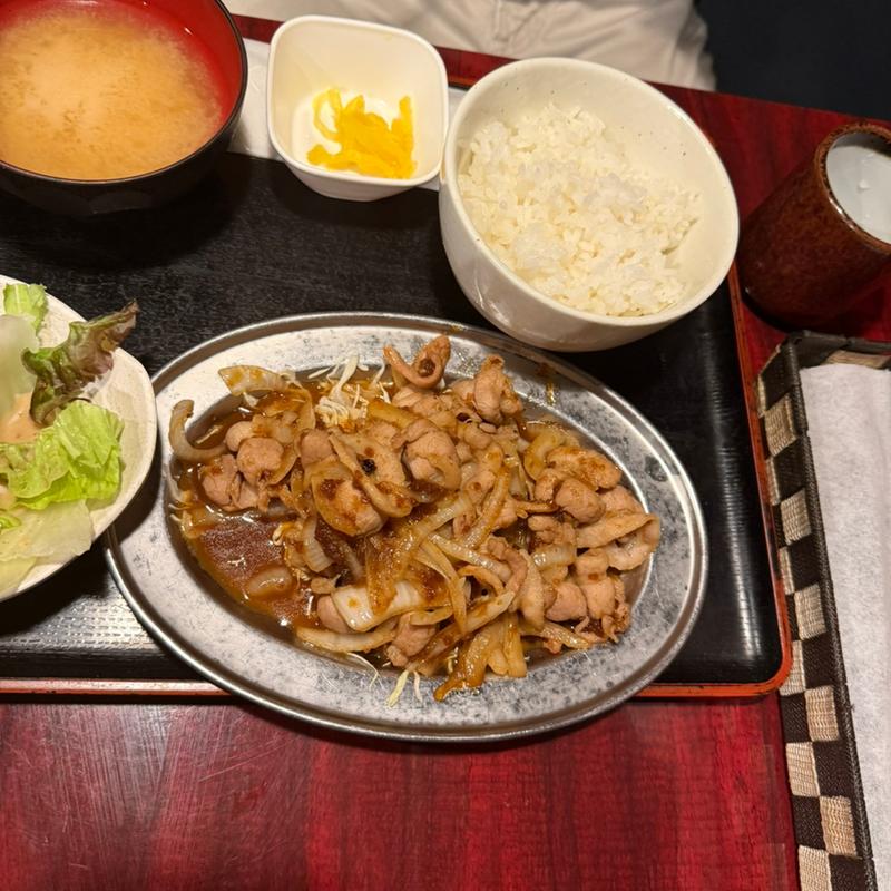 生姜焼き定食(肉バル アモーレ 新宿店)