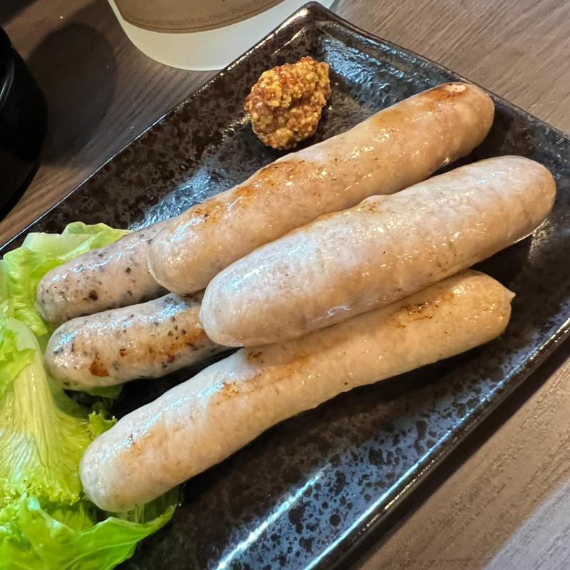 生ソーセージ盛り合わせ(うわばみ)