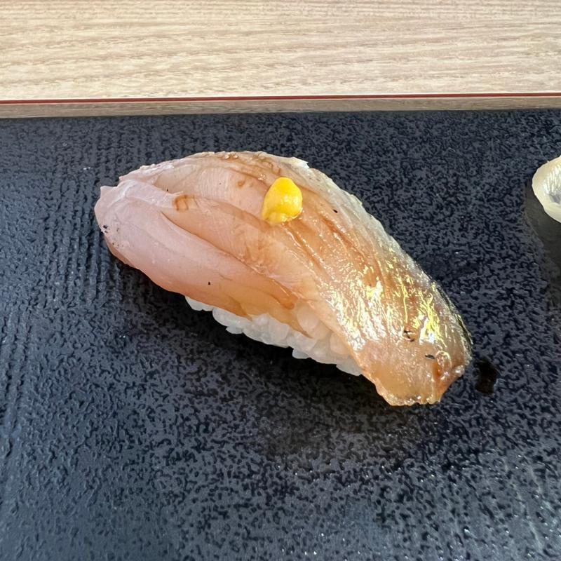 明石サワラの握り(鮓 くおん)