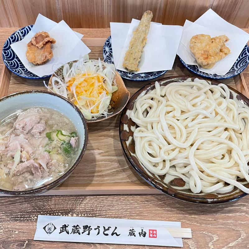 濃厚肉ダブル肉汁うどん(白)(あつもり)辛ネギだく＋かしわ天＋ごぼう天＋えび天(武蔵野うどん蔵内 埼大通り店)