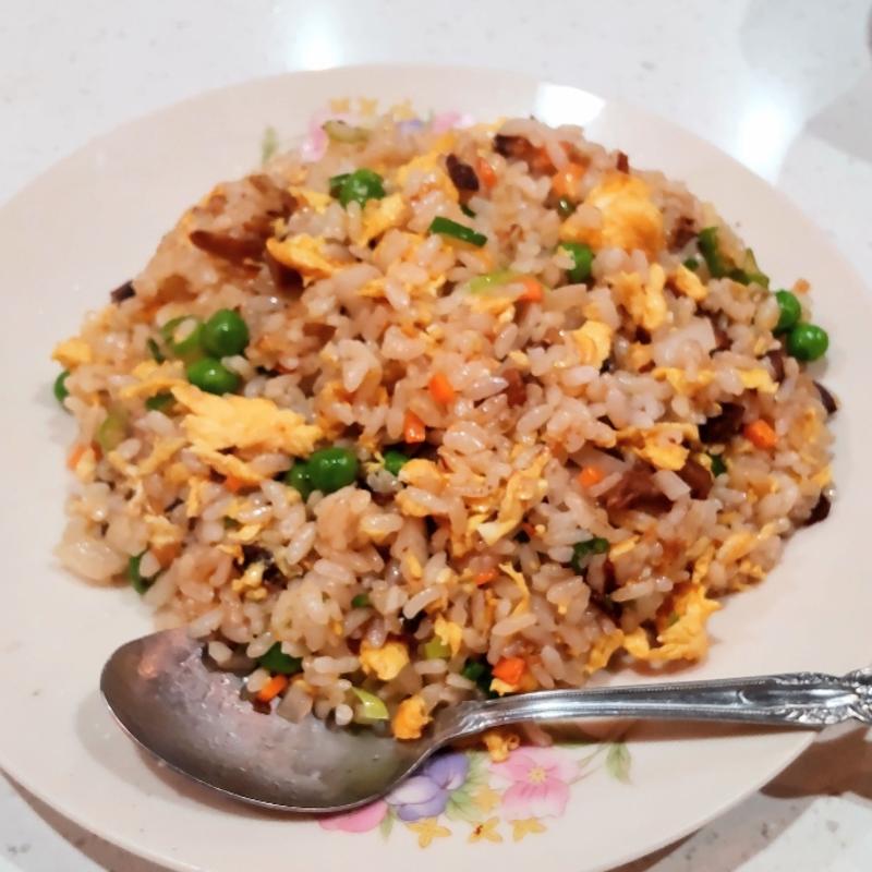 五目チャーハン(元宝楼)