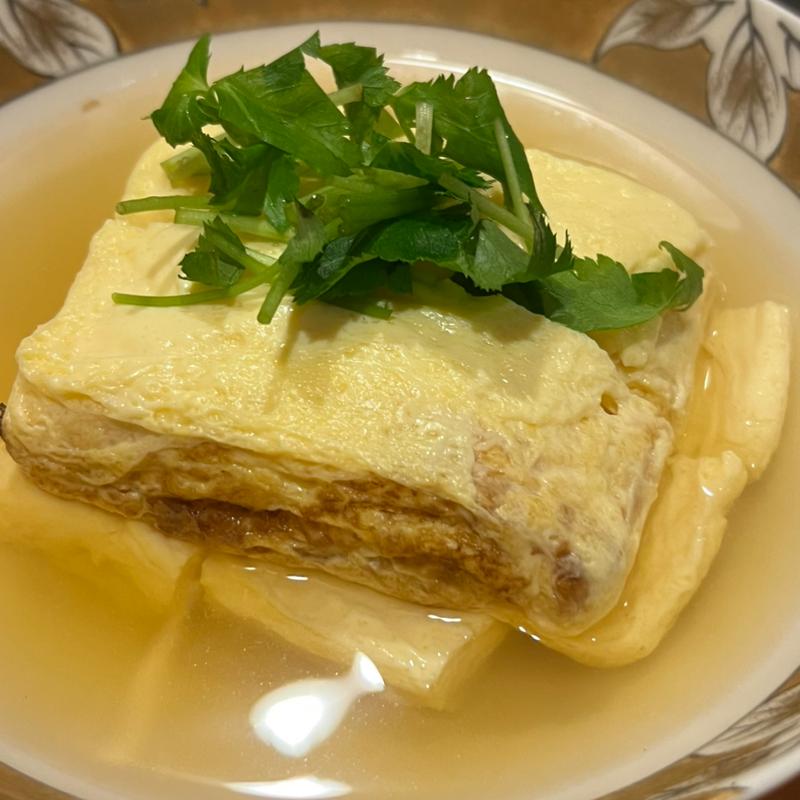 だし巻き玉子(創作料理と地酒のお店 坂蔵)