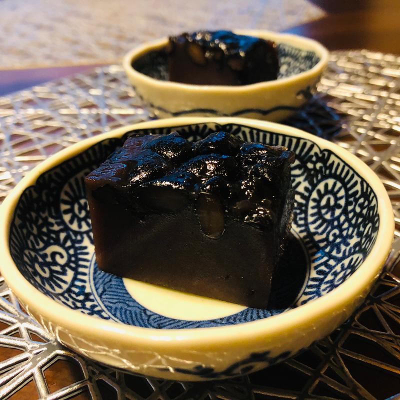 黒豆蒸し羊羹(菓子工房一喜)