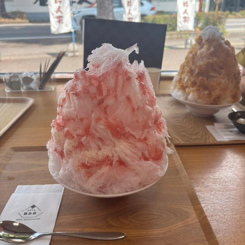 (けずり氷雛物語)