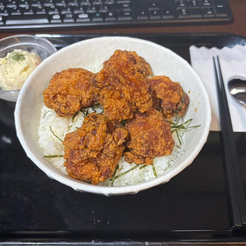 ランチパック油淋鶏丼(快活CLUB 岡崎大樹寺店)