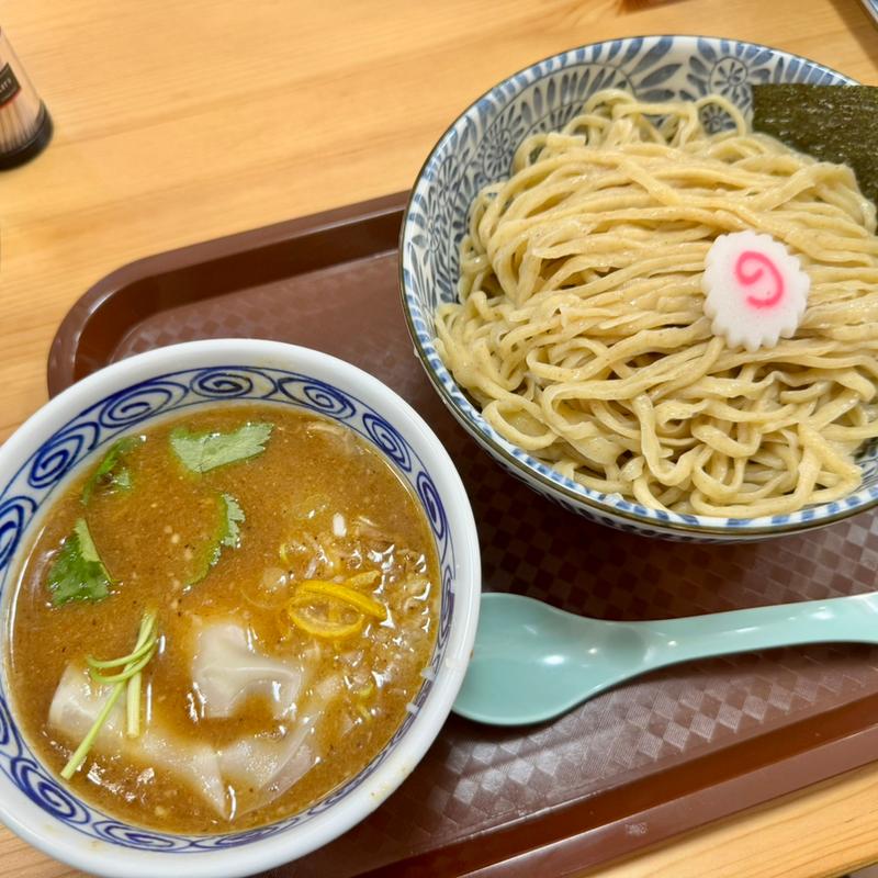 つけ麺大盛り＋ワンタン(らーめん理庵)