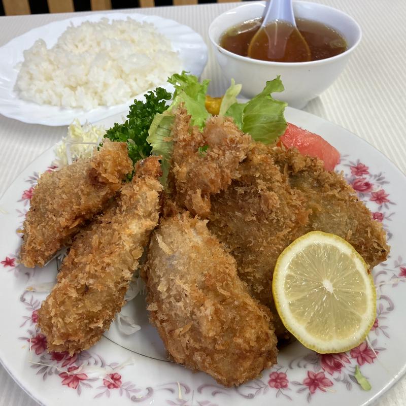 あじフライ定食(辰巳軒 )