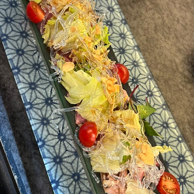 鶏もものたたき(はんなり笑食 さくら梅)