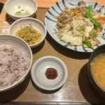 肉野菜炒め定食