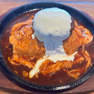 ダブルチーズハンバーグオムライス(yellow 七里ヶ浜)