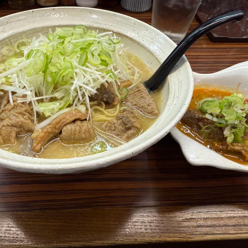 塩もつそば + もつ + ねぎ(もつの屋 )