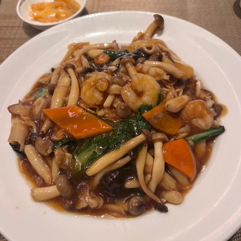 五目焼きそば(中国飯店 倶楽湾)